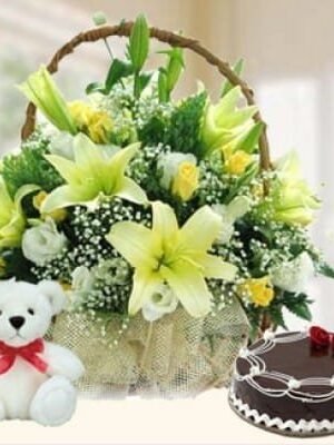 A beautiful contrast of bright white and cream