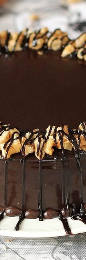 Exclusive Choco-Walnut Cake