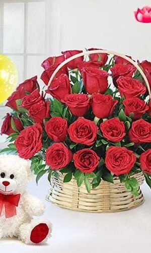 Impressive Red Roses N Teddy