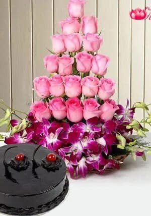 Roses N Orchids Basket With Cake