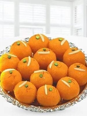 Besan laddoo